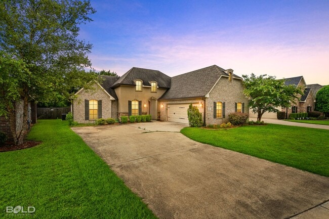 Building Photo - Beautiful 3 bedrooms 2 bathrooms In South ...