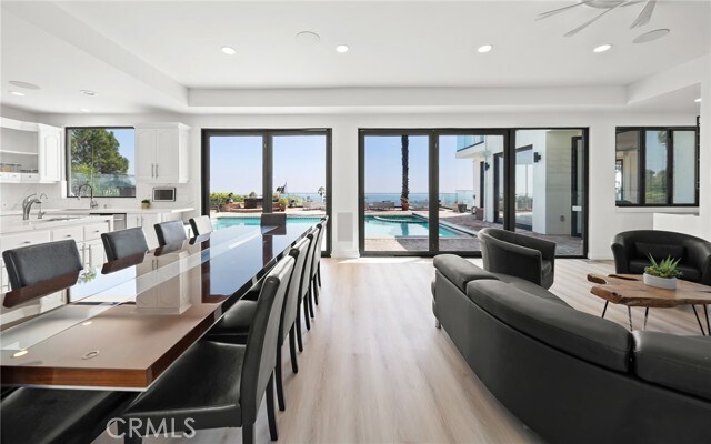 Building Photo - 7930 Vulcan Dr