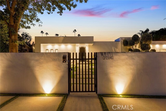 Building Photo - 20141 Wells Dr