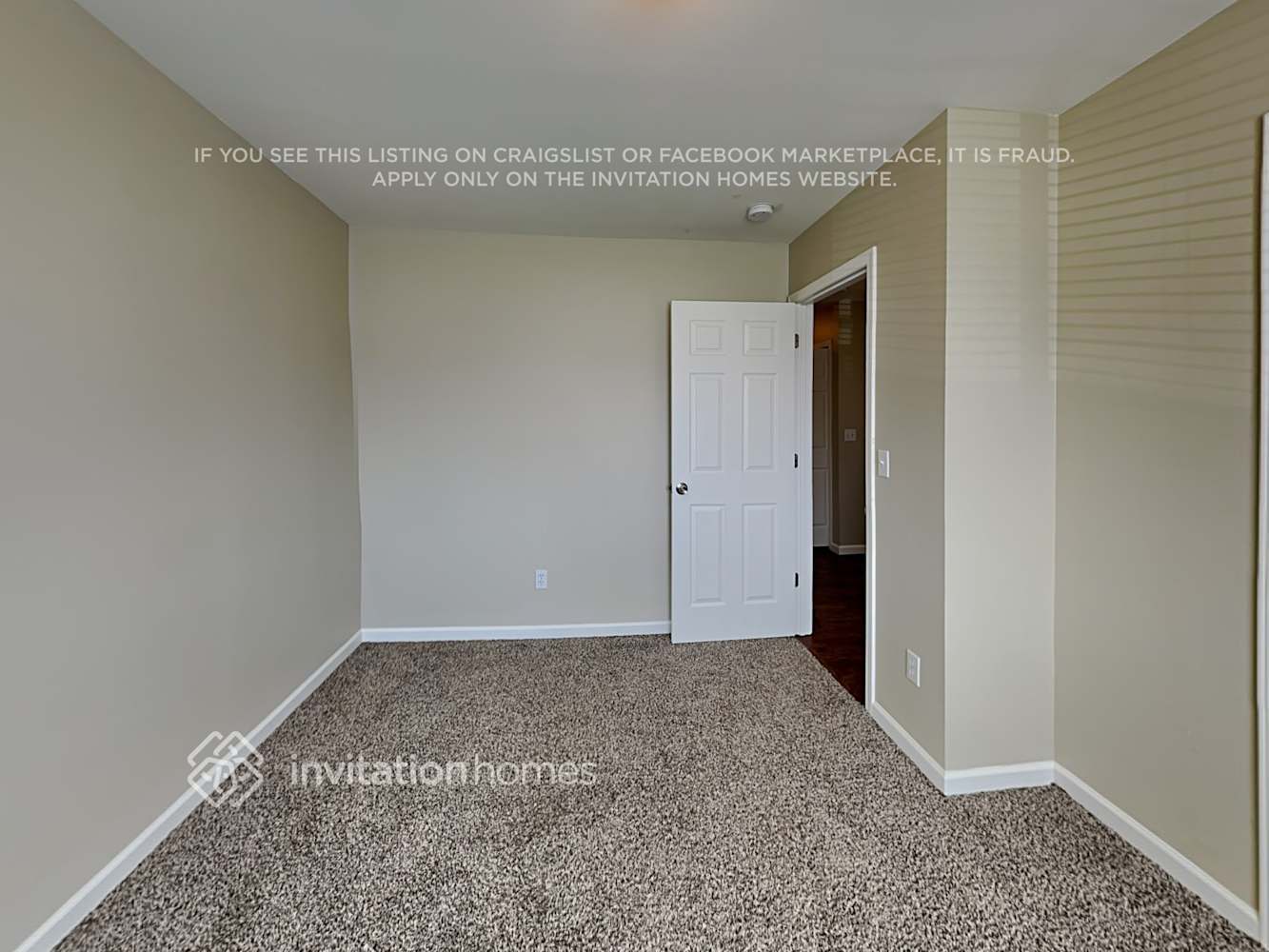 Building Photo - 227 99th Dr SE