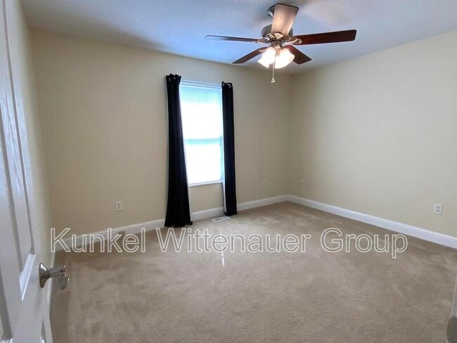 Building Photo - 3336 Berwin Green Dr