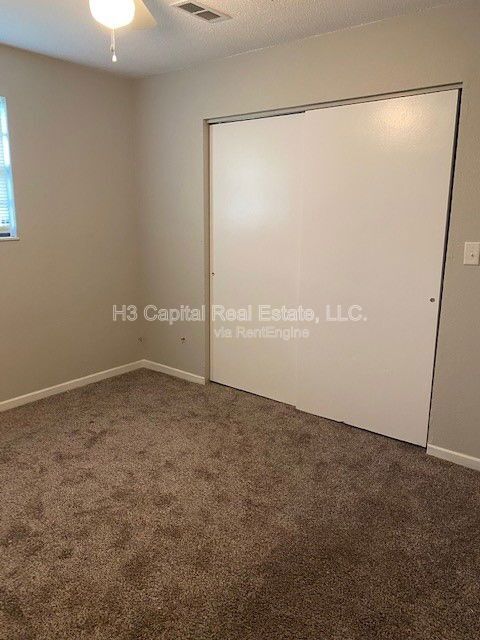 Building Photo - 2 Georgetown Dr