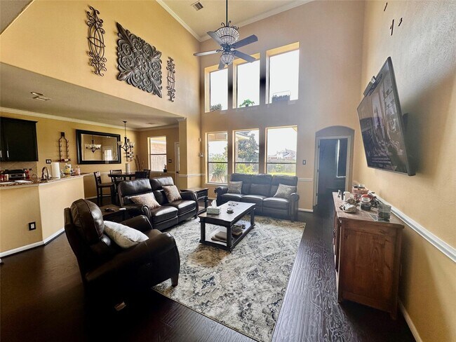 Building Photo - 21514 Sierra Long Dr