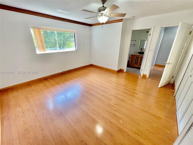 Building Photo - 10223 SW 156th Ave