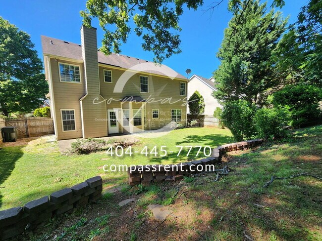 Building Photo - 2277 Wickingham Dr NE