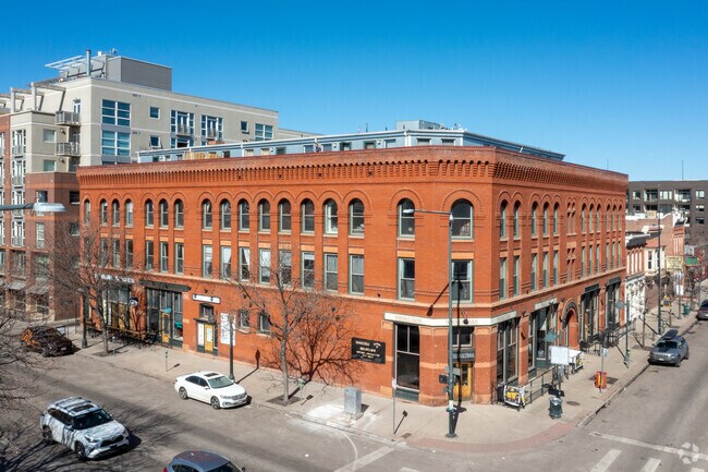 Primary Photo - Burlington Hotel Lofts