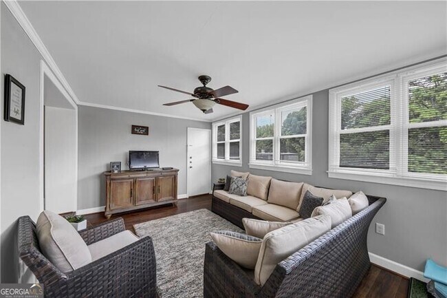 Building Photo - 49 La Rue Pl NW