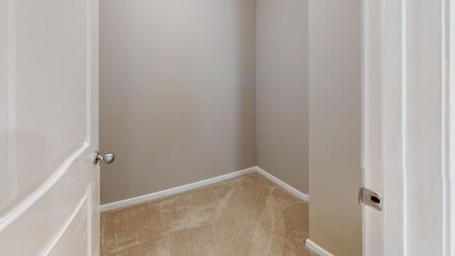 Building Photo - 2822 Hopeton Ct