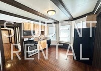 Building Photo - 423 Hamilton St