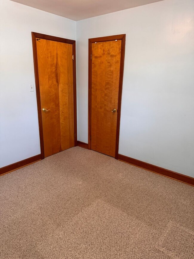 Building Photo - 4 Bedroom || 2.5 Bathroom Home in Boonsboro