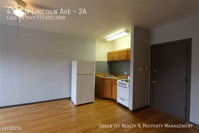 Building Photo - 4307 N Lincoln Ave