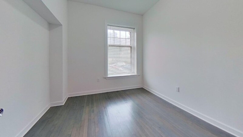 Building Photo - 2803 E Belleview Pl