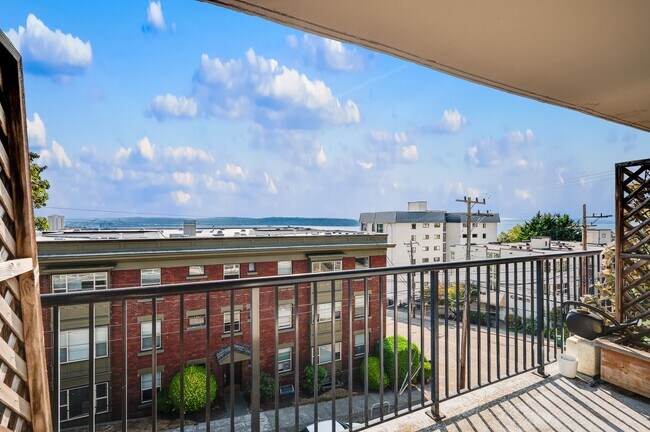 Interior Photo - MEL Melbourne Apartments