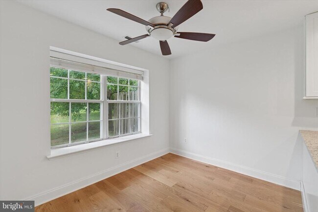 Building Photo - 235 Copper Beech Dr