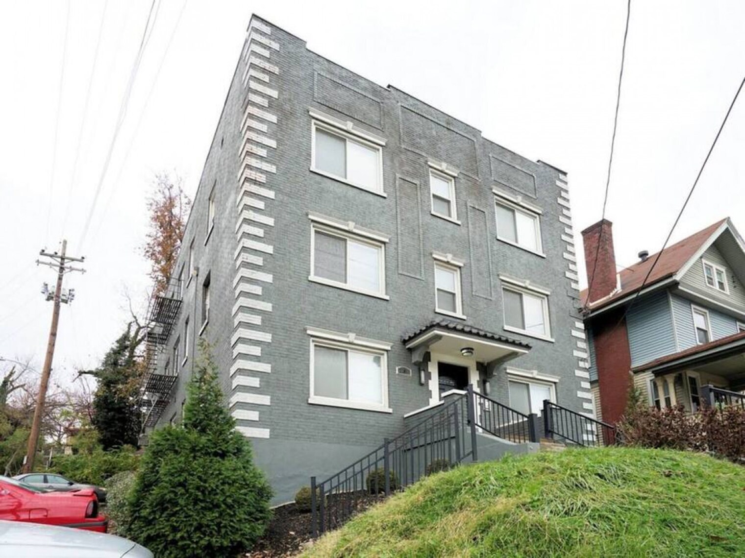 Building Photo - 2201 Reading Rd