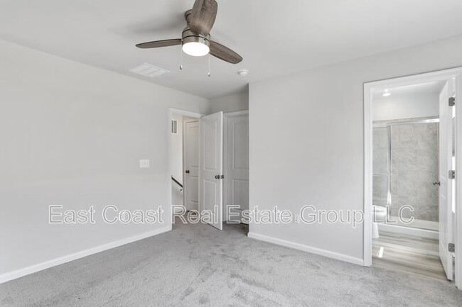Building Photo - 163 Cooperage Rd