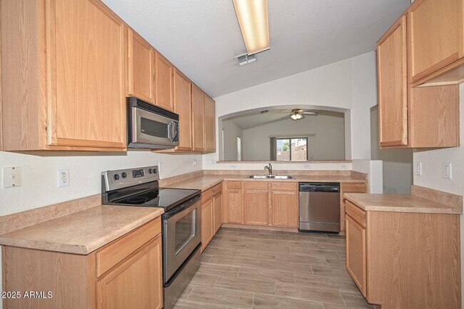 Building Photo - 11767 W Dos Rios Dr