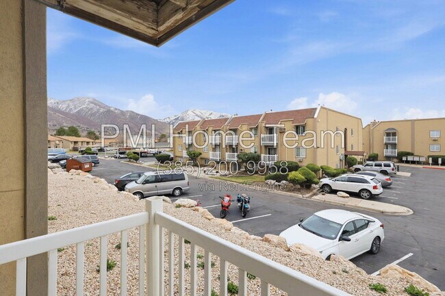 Building Photo - 5630 Meadow Ln