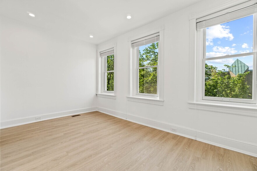 Bedroom 1 - 1751 U St NW