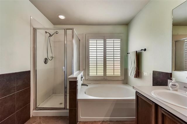 Building Photo - 1206 Periwinkle Dr