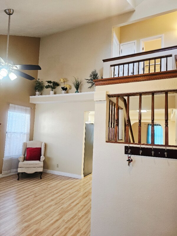 Building Photo - 11148 Loma Escondida Dr