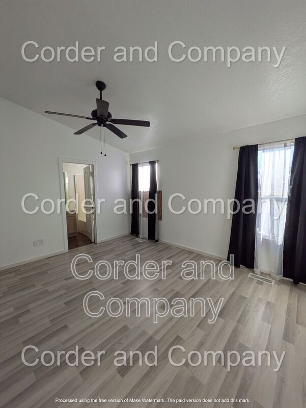 Building Photo - 8000 Vista Estrella Ln SW