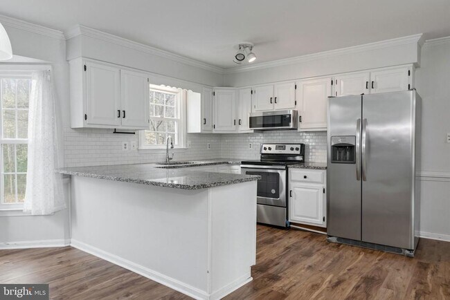 Building Photo - 2009 White Lake Dr