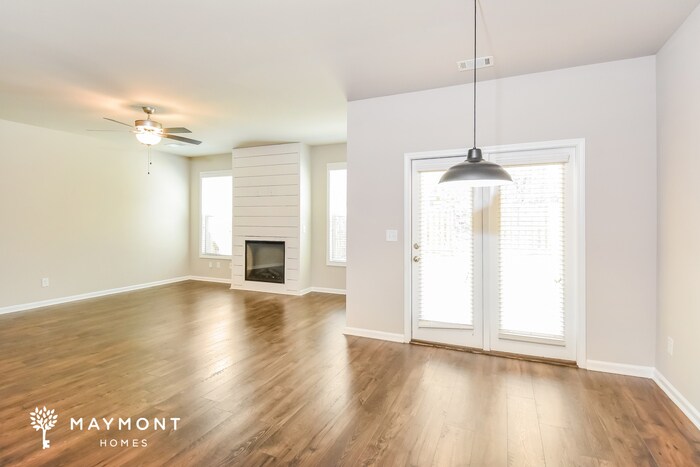 Building Photo - 1258 Spring Marsh Ct NE