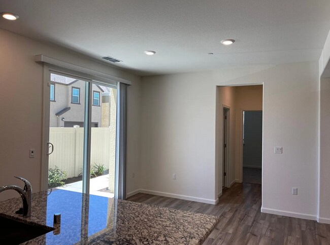 Building Photo - 2144 Brave Hawk Loop