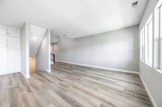 Building Photo - 50% Off Your First Full Month of Rent for ...