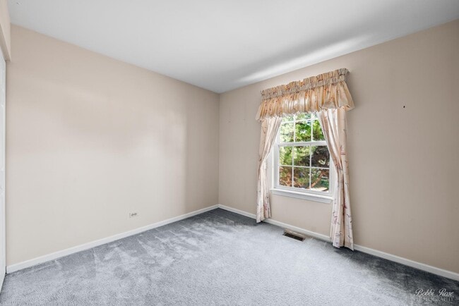 Building Photo - 800 E Saratoga Cir