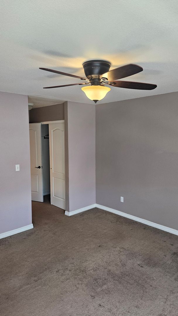 Building Photo - Cute 2 Bed Townhome in Southeast Fort Collins