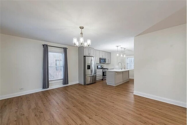 Building Photo - 1902 N Ash St