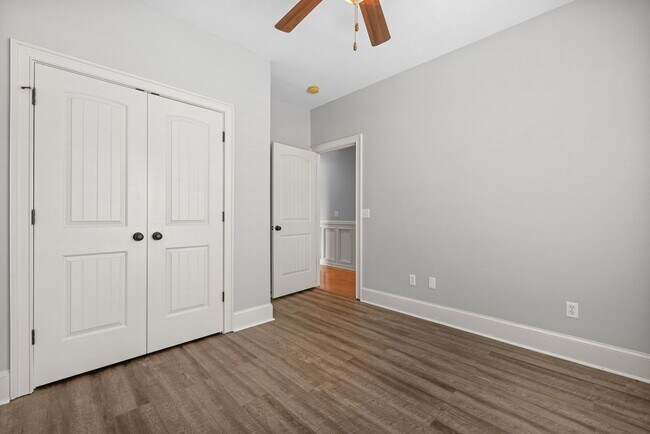 Building Photo - December special. Main-Level Living End-Unit Townhome