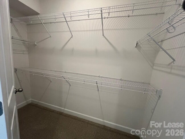 Building Photo - 1548 31st St NE