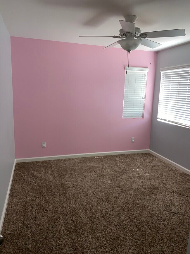 Building Photo - Woodmont