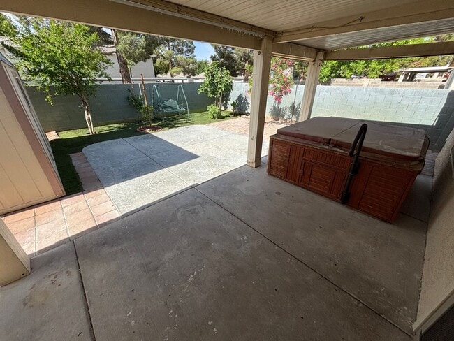 Building Photo - This inviting single-story home boasts a s...