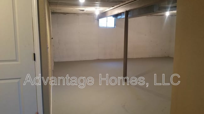 Building Photo - 7519 NW 84th Terrace