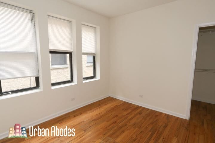 Building Photo - 911 W Dakin St