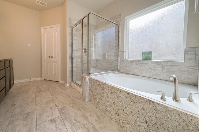 Building Photo - 29902 Tallow Grove Ln