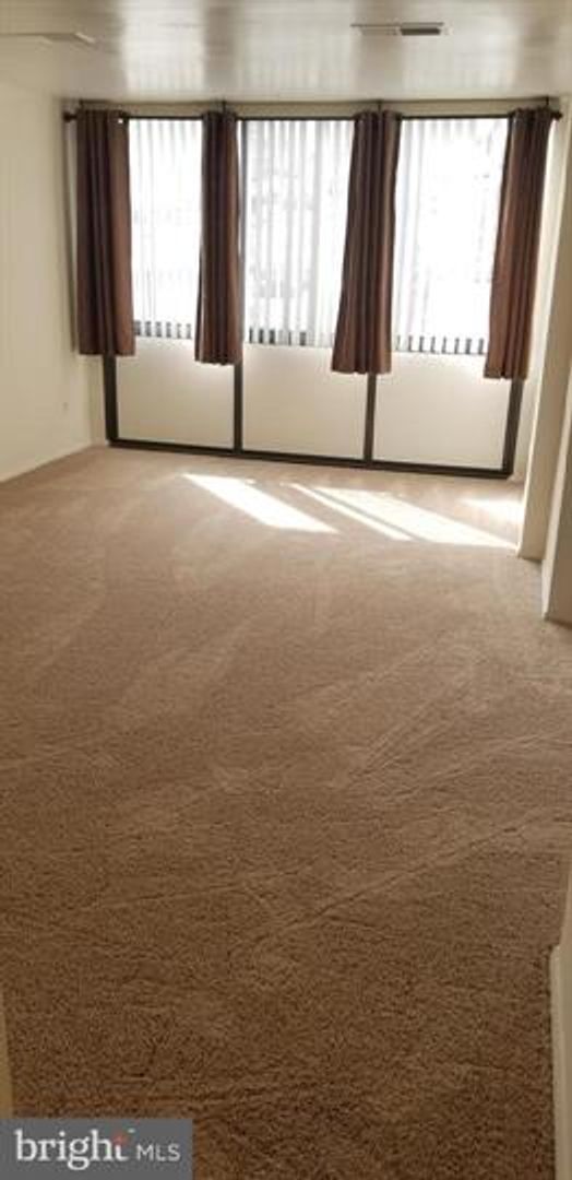 Building Photo - Great Location and Much More!