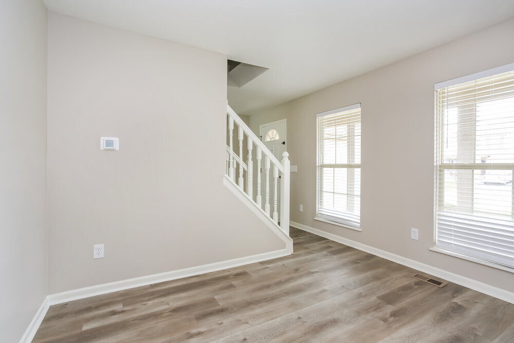 Building Photo - 353 Flat River St