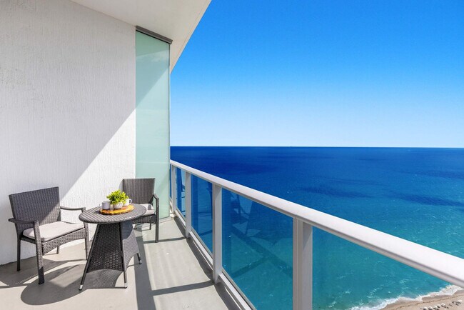 Building Photo - 4111 S Ocean Dr