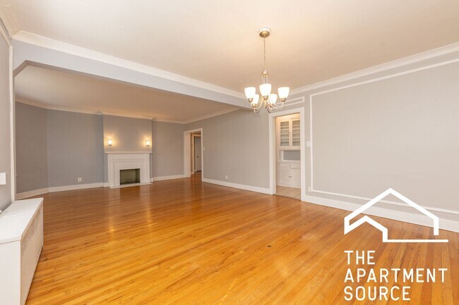 Building Photo - 201 Kedzie St