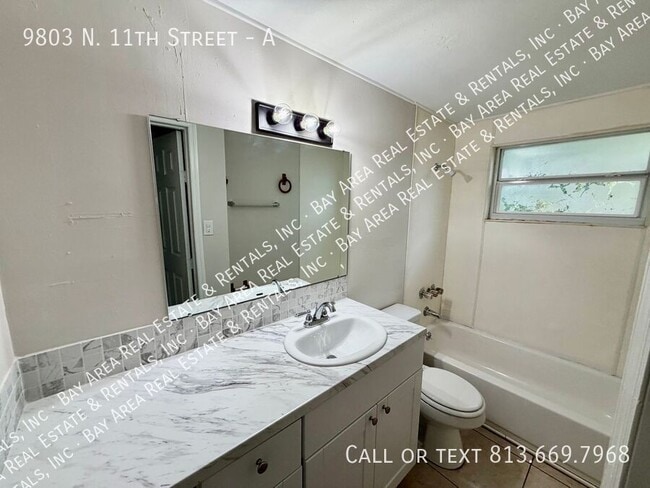 Building Photo - 9803 N 11th St