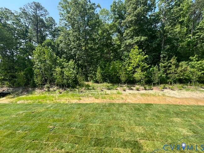 Building Photo - 419 Burden Dr