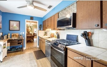 Building Photo - 4111 Haines Rd N