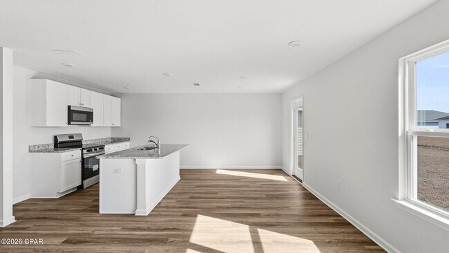 Building Photo - 6465 Slabinski Ln