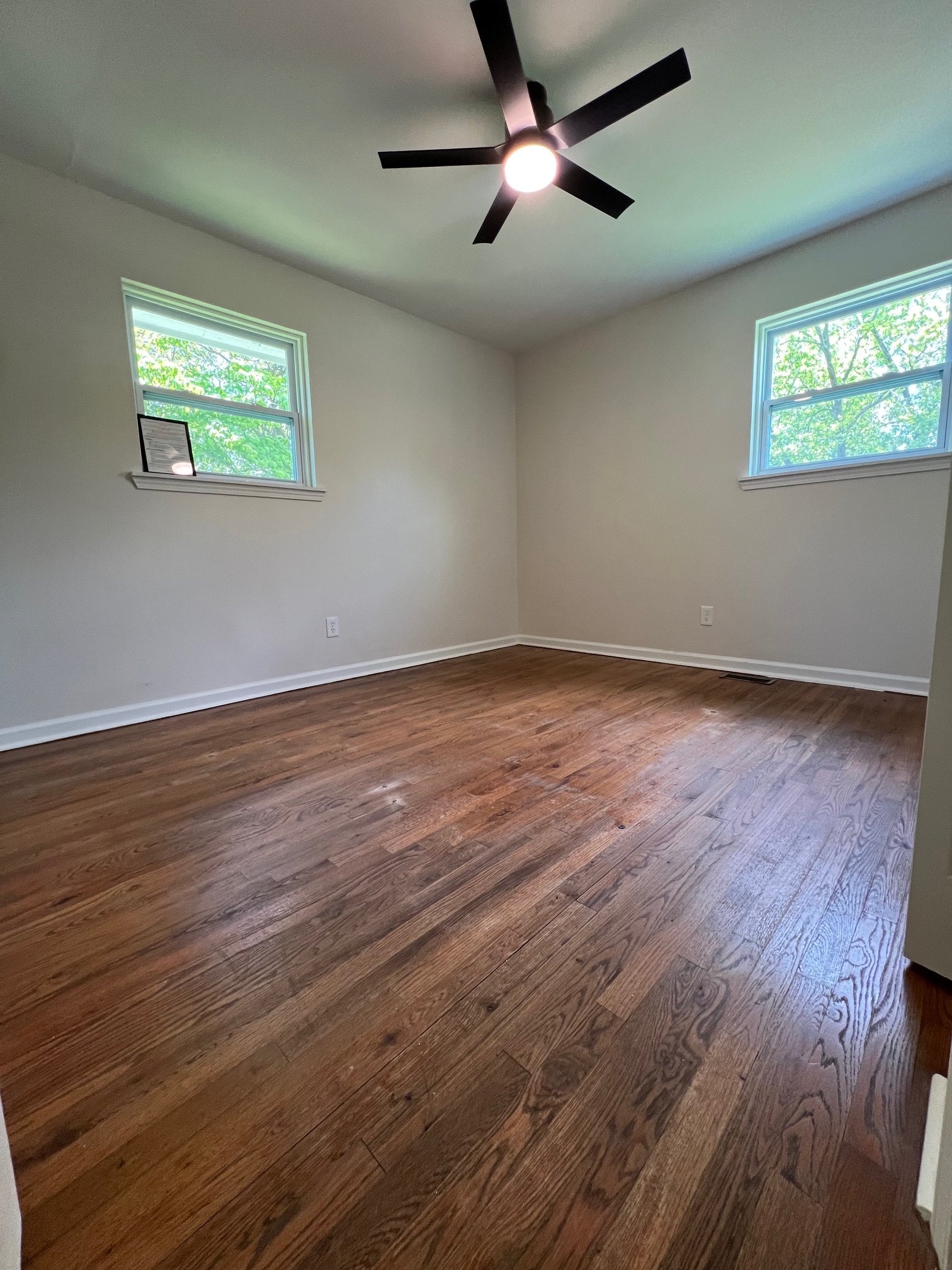 Building Photo - 763 San Fernando Dr