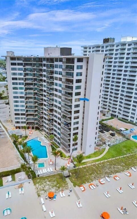 Building Photo - 3800 Galt Ocean Dr